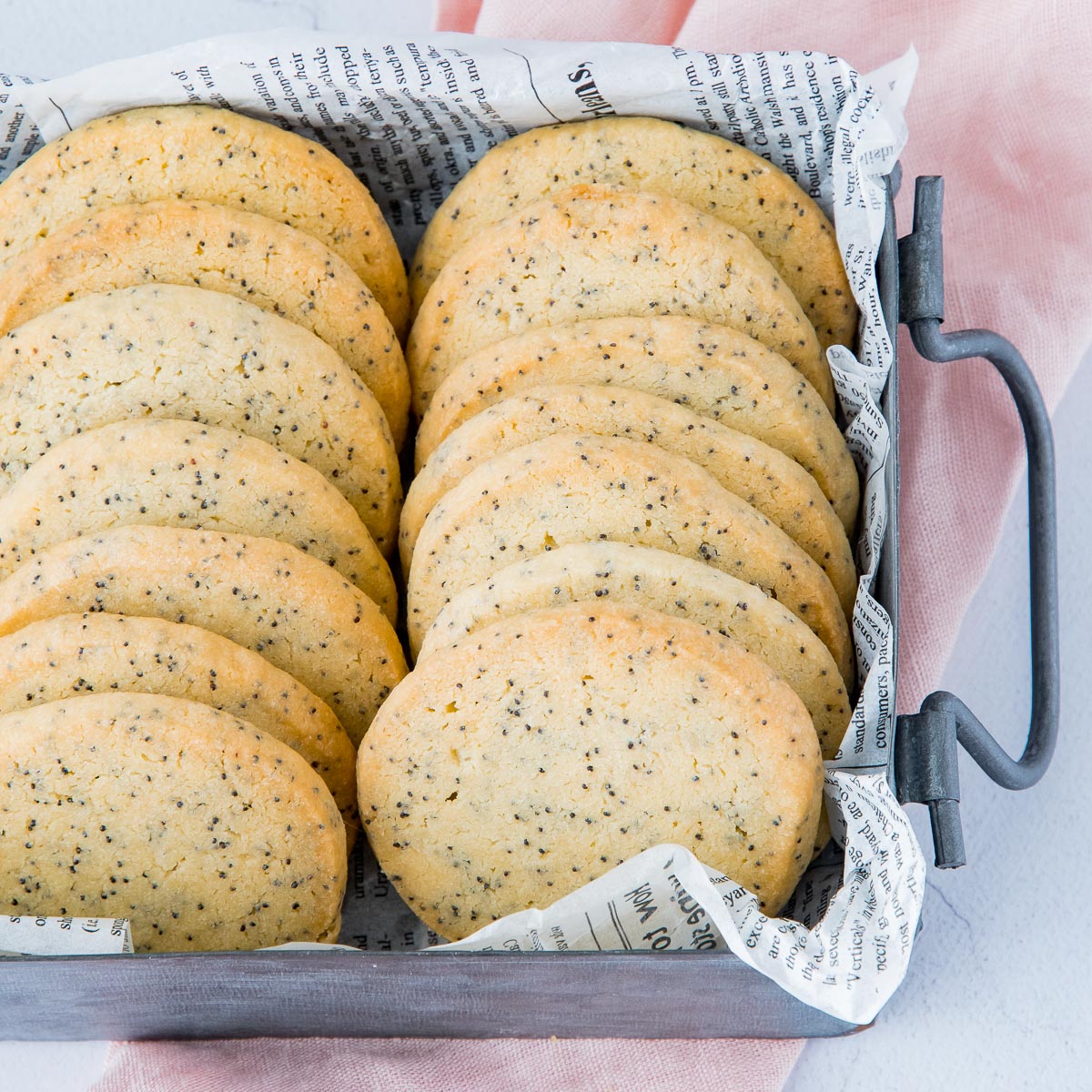 Easy Lemon Poppy Seed Shortbread Cookies: A Must-Try Recipe